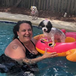 Meet your Posher, Sara